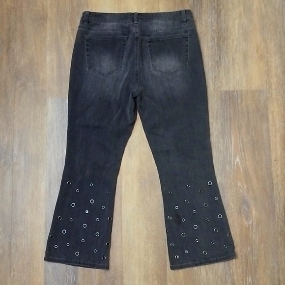 Michael Kors Vintage Black Flared Women Jeans with Eyelet Detailing - Size 6 - Picture 3 of 4